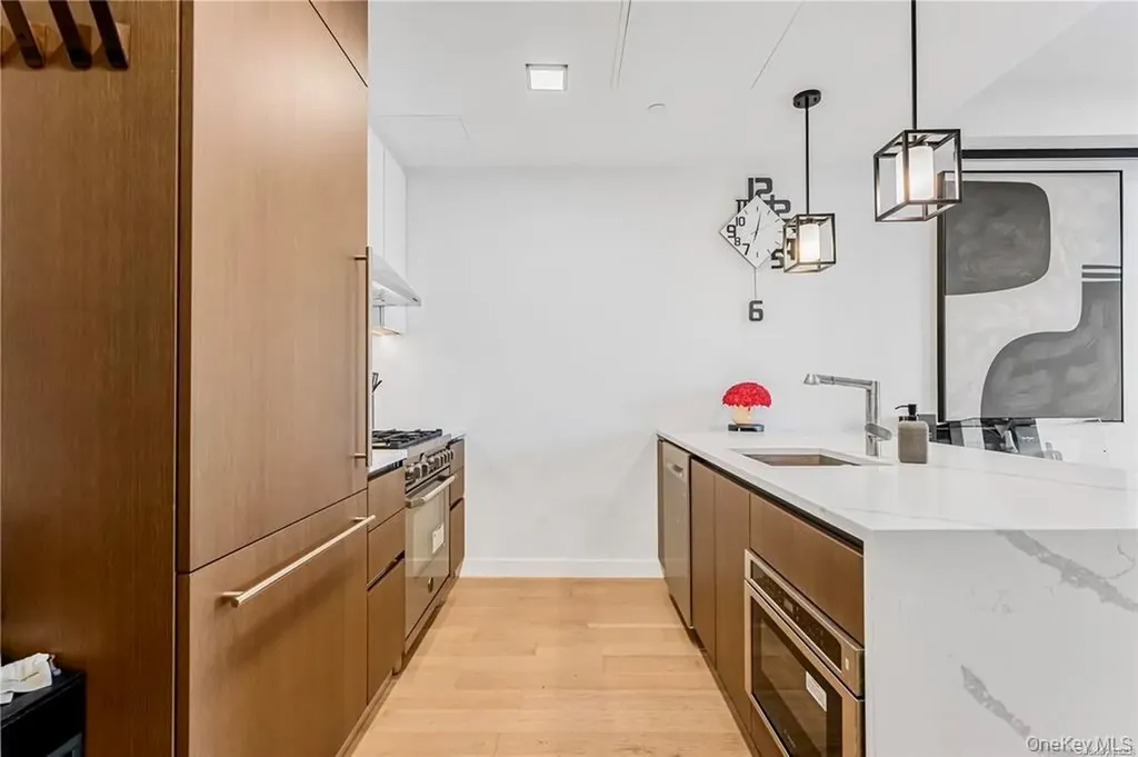 33-66 Farrington Street Flushing NY 11354