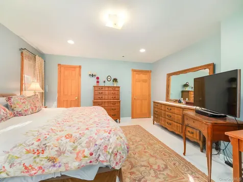 55 Ozeriany Road Barryville NY 12719