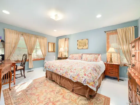 55 Ozeriany Road Barryville NY 12719