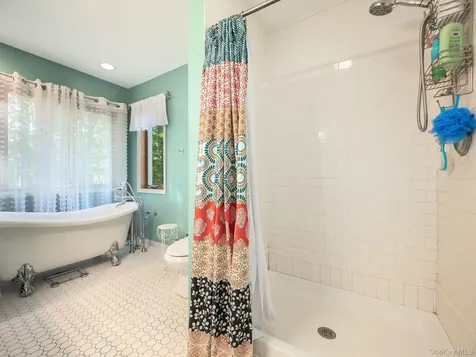 55 Ozeriany Road Barryville NY 12719