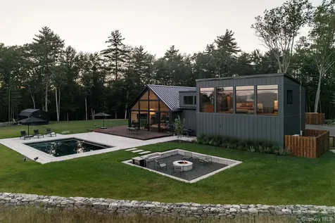 72 Van Tine Road Kerhonkson NY 12446