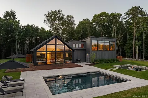 72 Van Tine Road Kerhonkson NY 12446