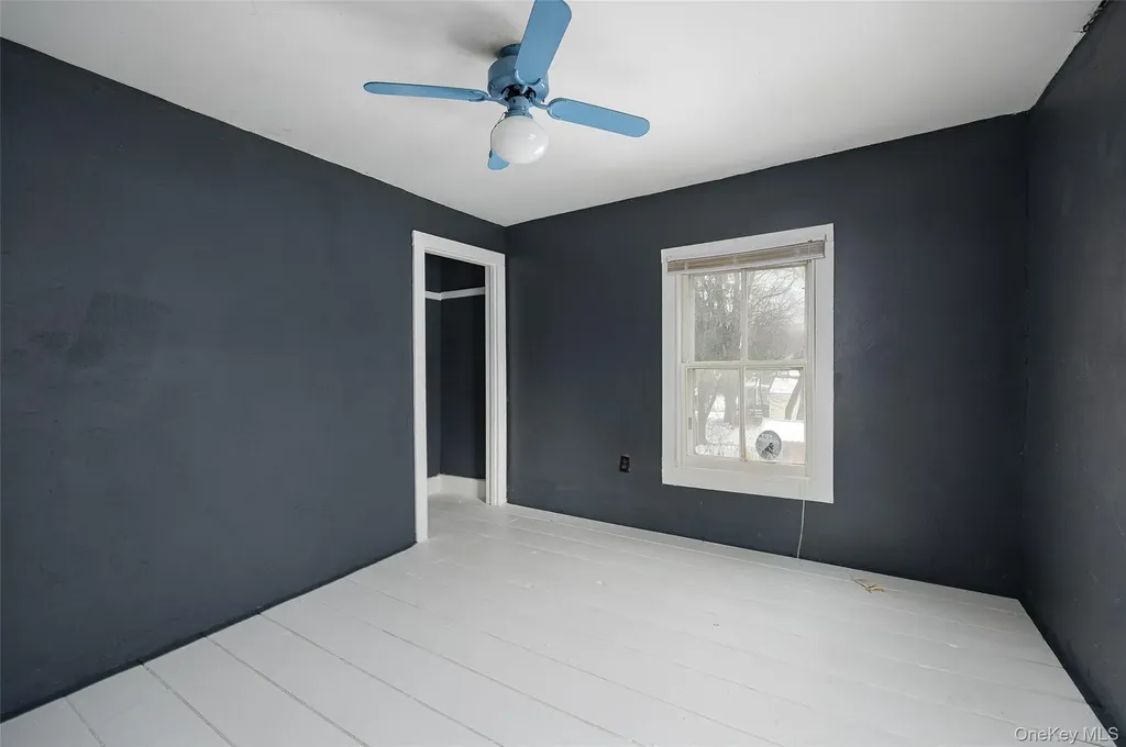 33 Thompson Street Red Hook NY 12571