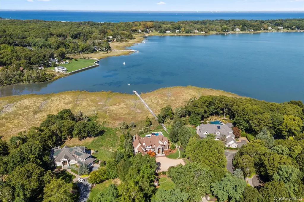 2 Pheasant Run Setauket NY 11733