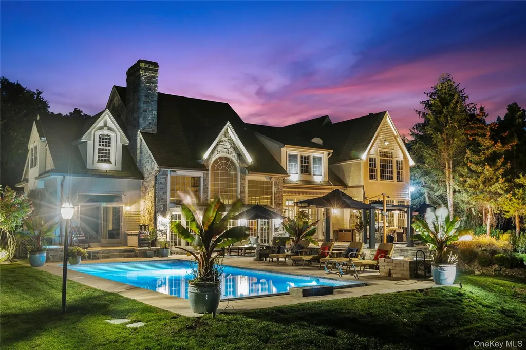 2 Pheasant Run Setauket NY 11733