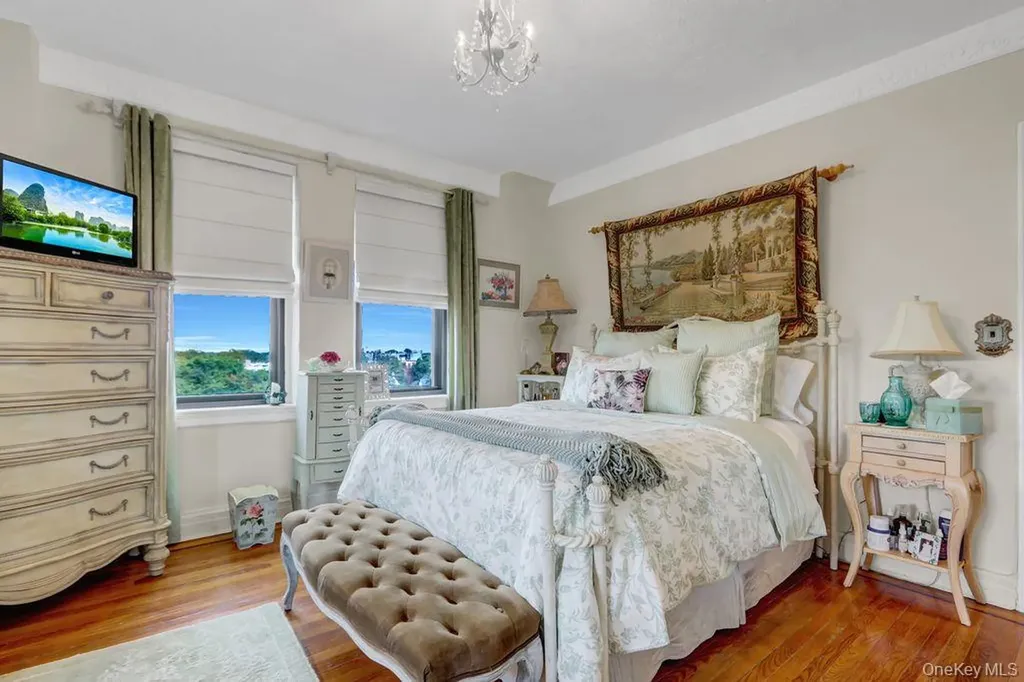 141 Woodmere Boulevard Woodmere NY 11598