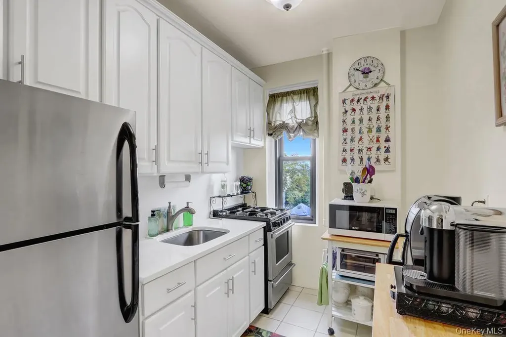 141 Woodmere Boulevard Woodmere NY 11598