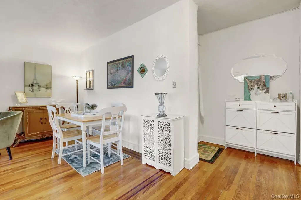 141 Woodmere Boulevard Woodmere NY 11598