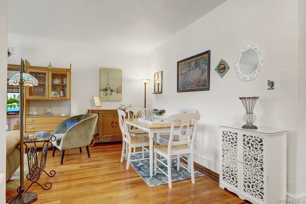 141 Woodmere Boulevard Woodmere NY 11598