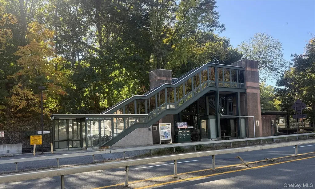 140 Columbus Avenue Valhalla NY 10595