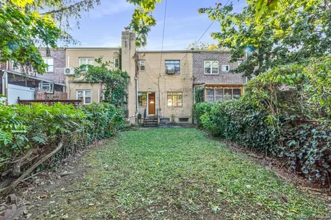 58-15 Clearview Expressway Bayside NY 11364