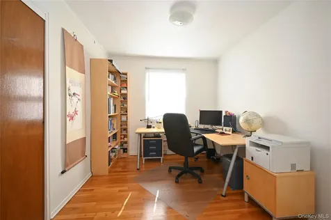 2830 210th Street Bayside NY 11360