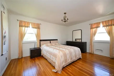 2830 210th Street Bayside NY 11360