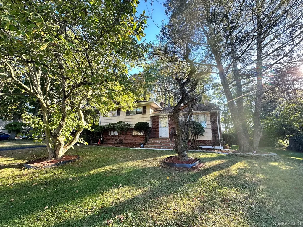 12 Dwight Avenue Spring Valley NY 10977