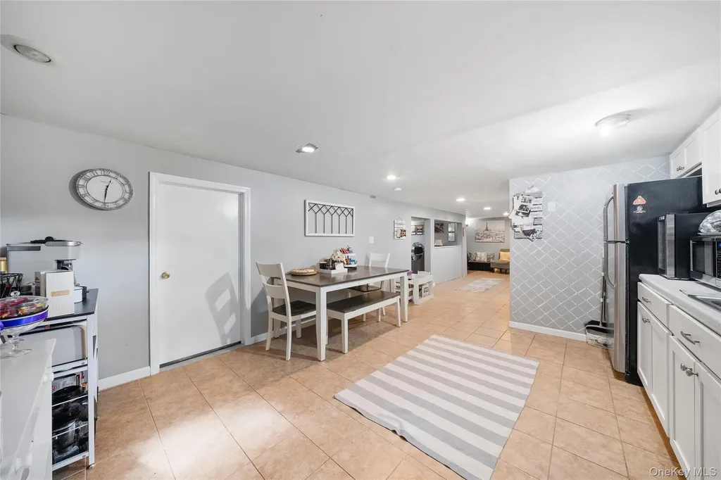 139 Forrest Avenue Shirley NY 11967