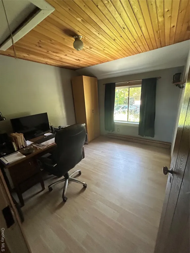 88 Harvard Drive Carmel NY 10512