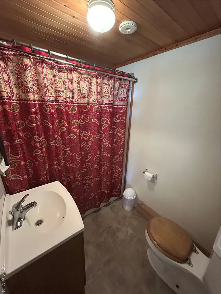 88 Harvard Drive Carmel NY 10512