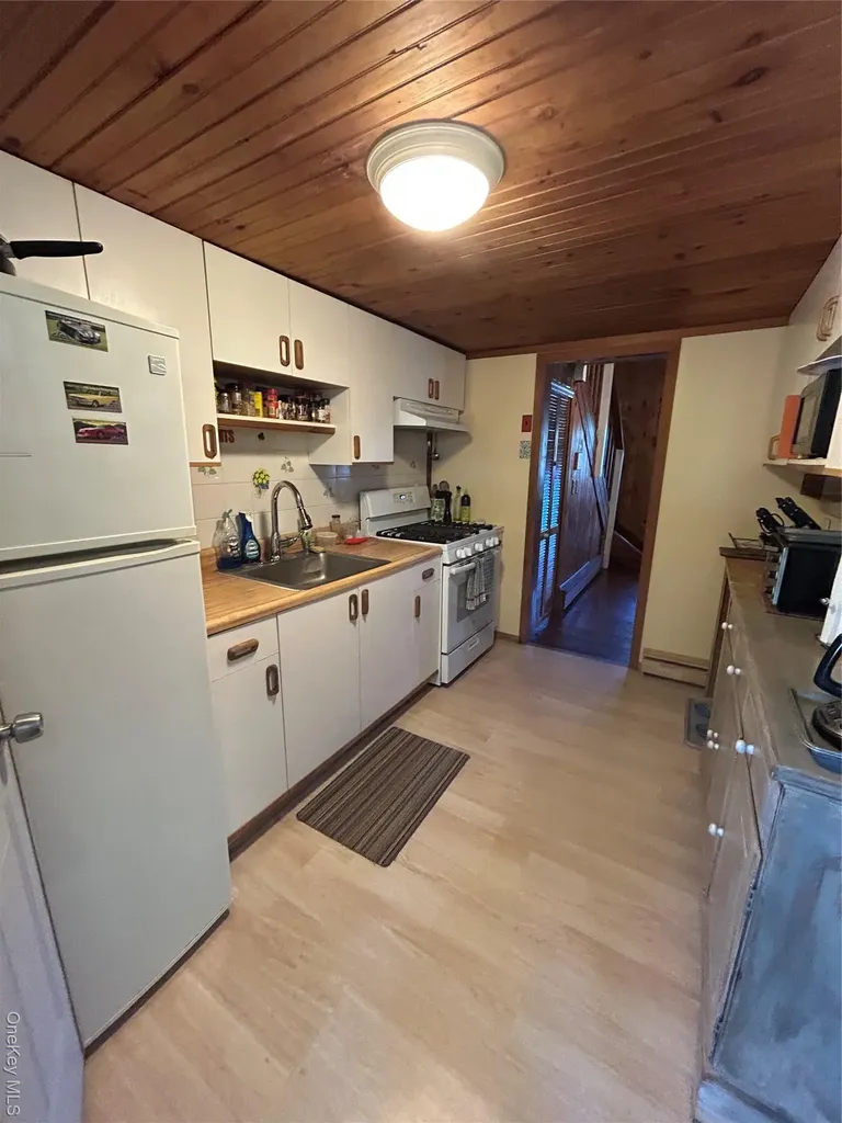 88 Harvard Drive Carmel NY 10512
