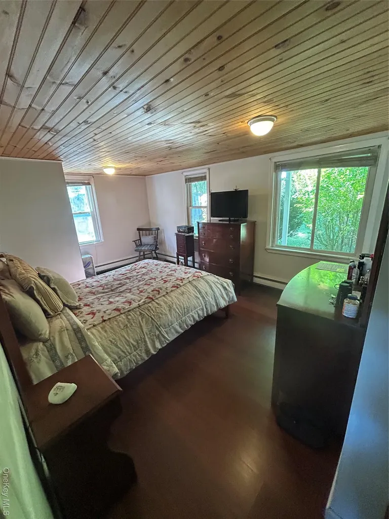 88 Harvard Drive Carmel NY 10512