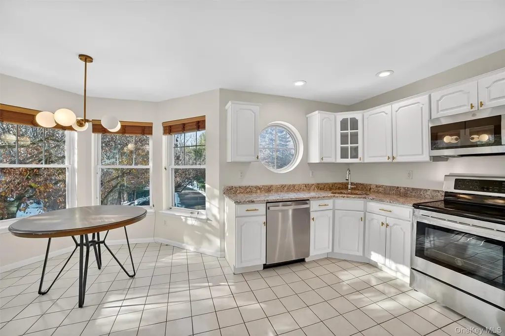 14 Pond View Lane Ossining NY 10562