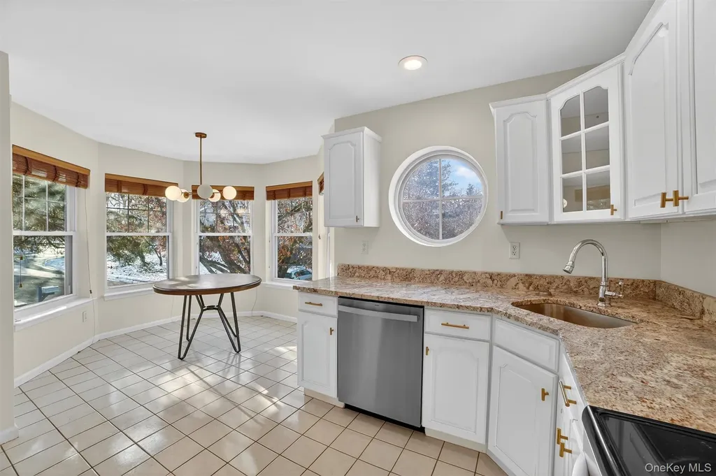 14 Pond View Lane Ossining NY 10562