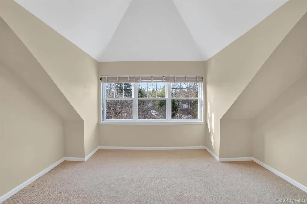 14 Pond View Lane Ossining NY 10562