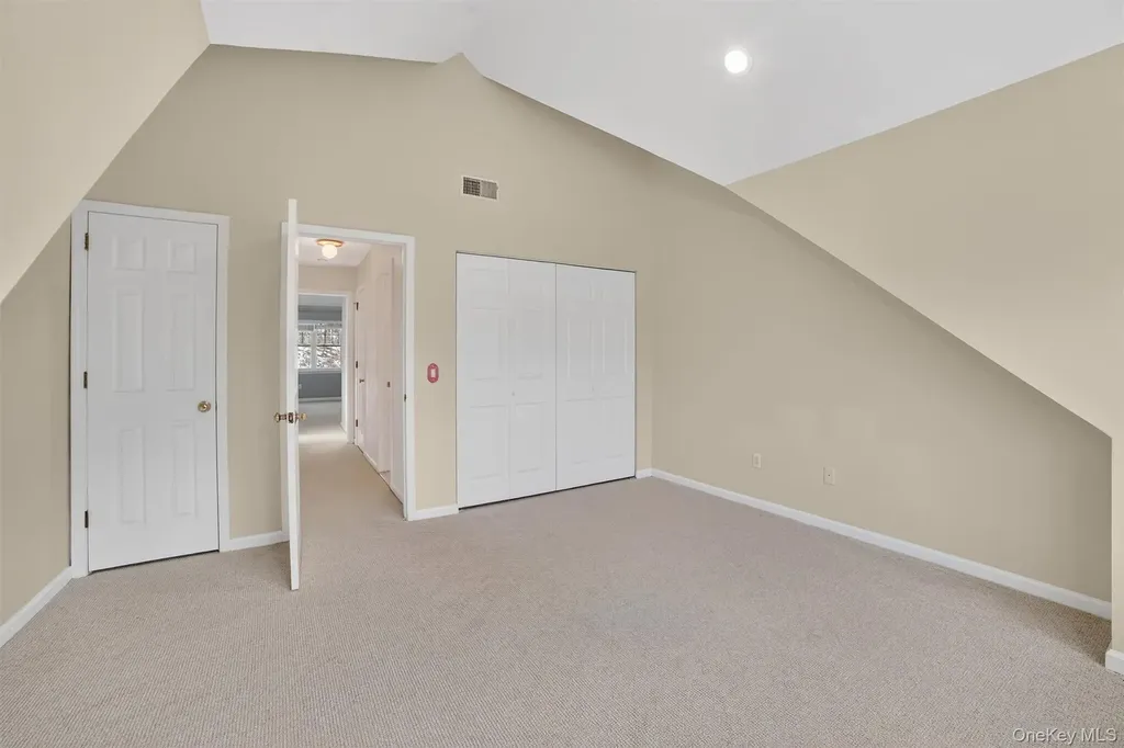 14 Pond View Lane Ossining NY 10562