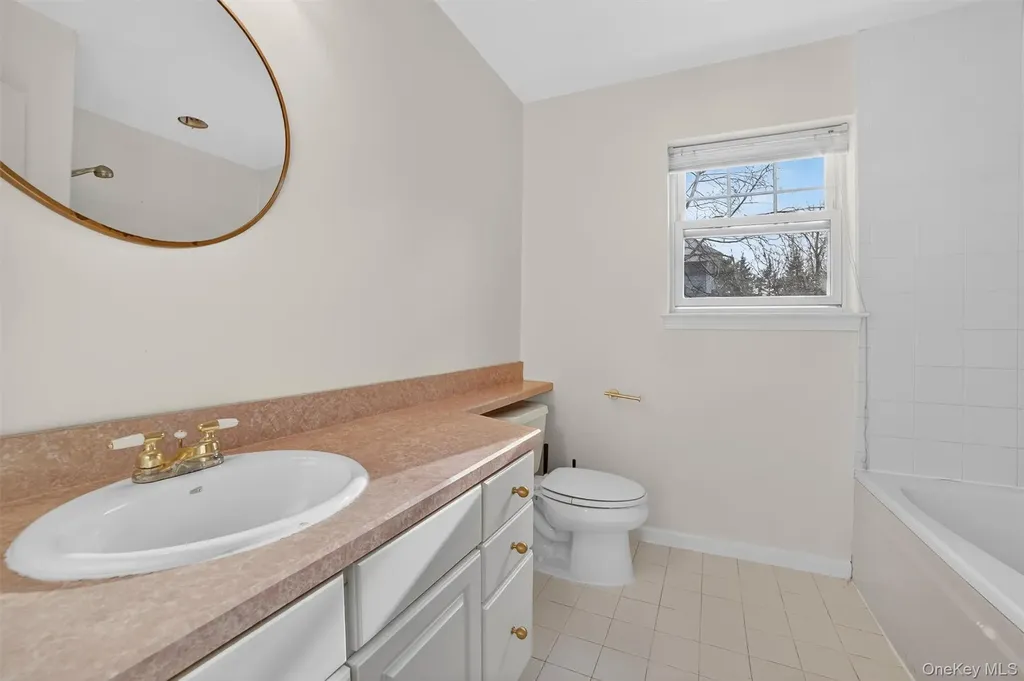 14 Pond View Lane Ossining NY 10562