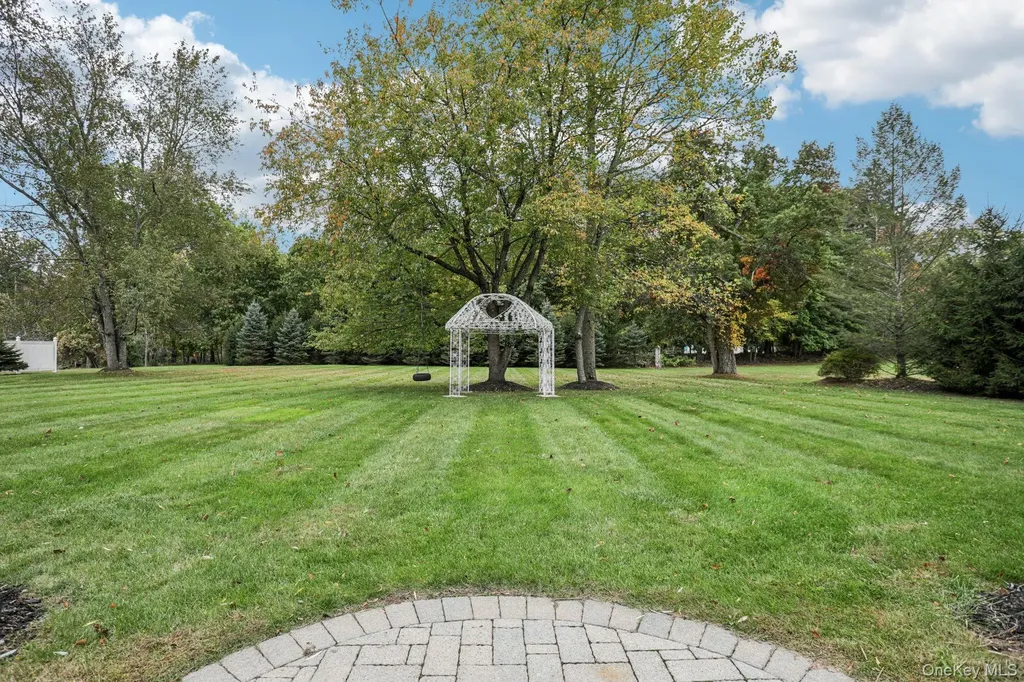 4 Isaac Drive Pomona NY 10970