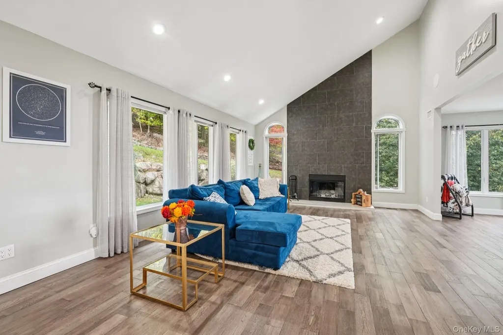12 Johnson Drive Stony Point NY 10980