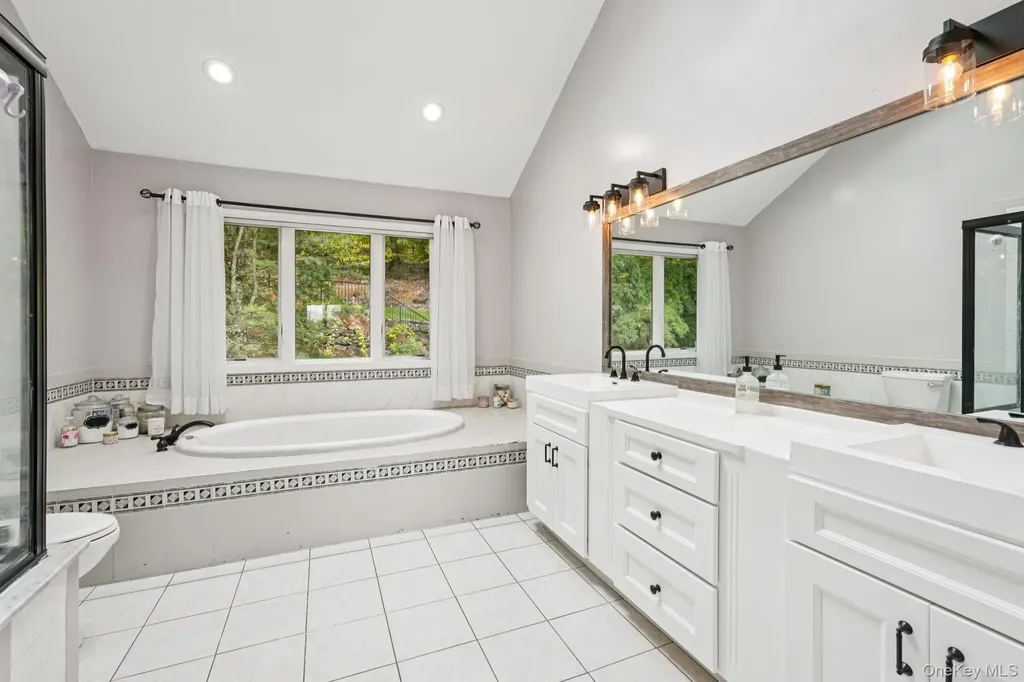 12 Johnson Drive Stony Point NY 10980