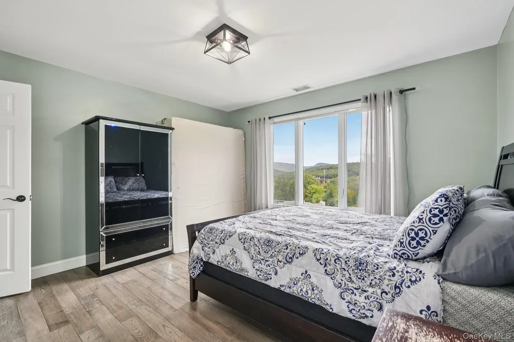 12 Johnson Drive Stony Point NY 10980