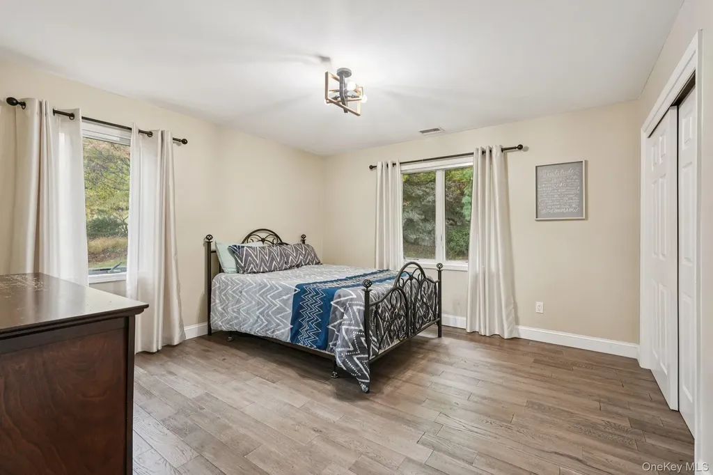 12 Johnson Drive Stony Point NY 10980