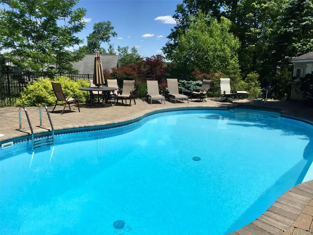 12 Johnson Drive Stony Point NY 10980