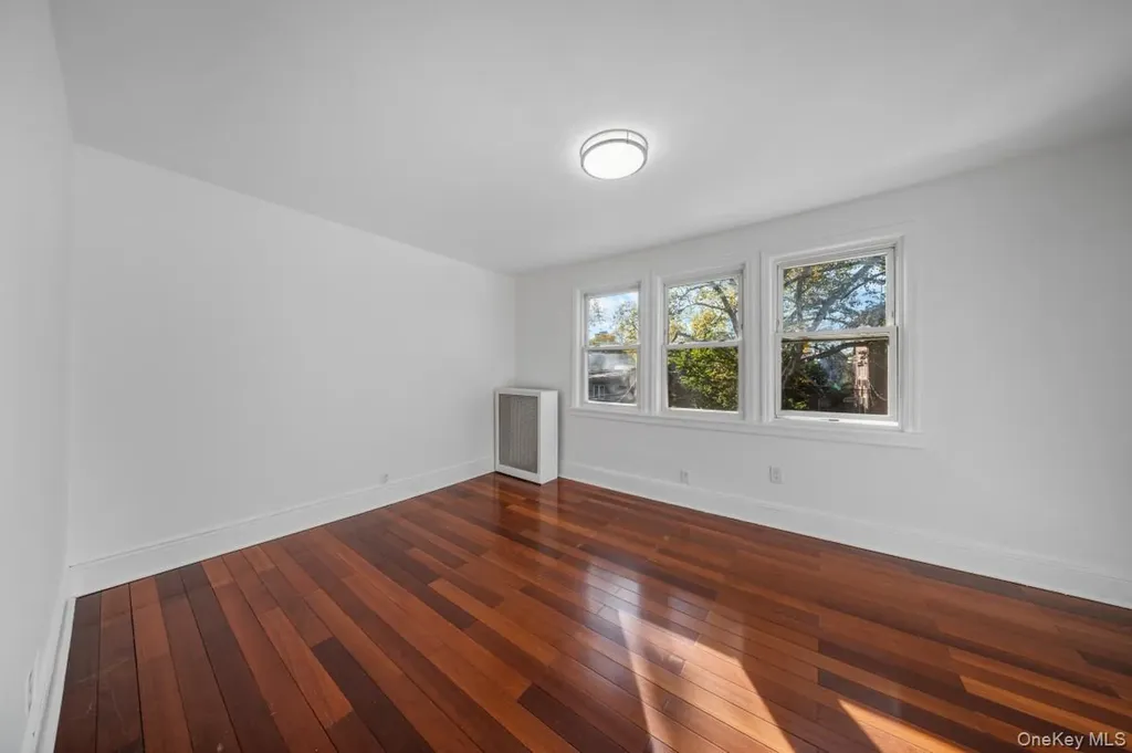 6133 157th Street Flushing NY 11367