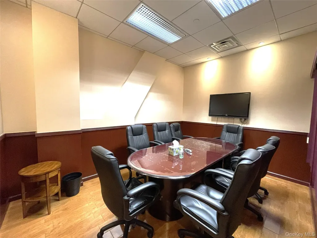136-20 38th Avenue Flushing NY 11354