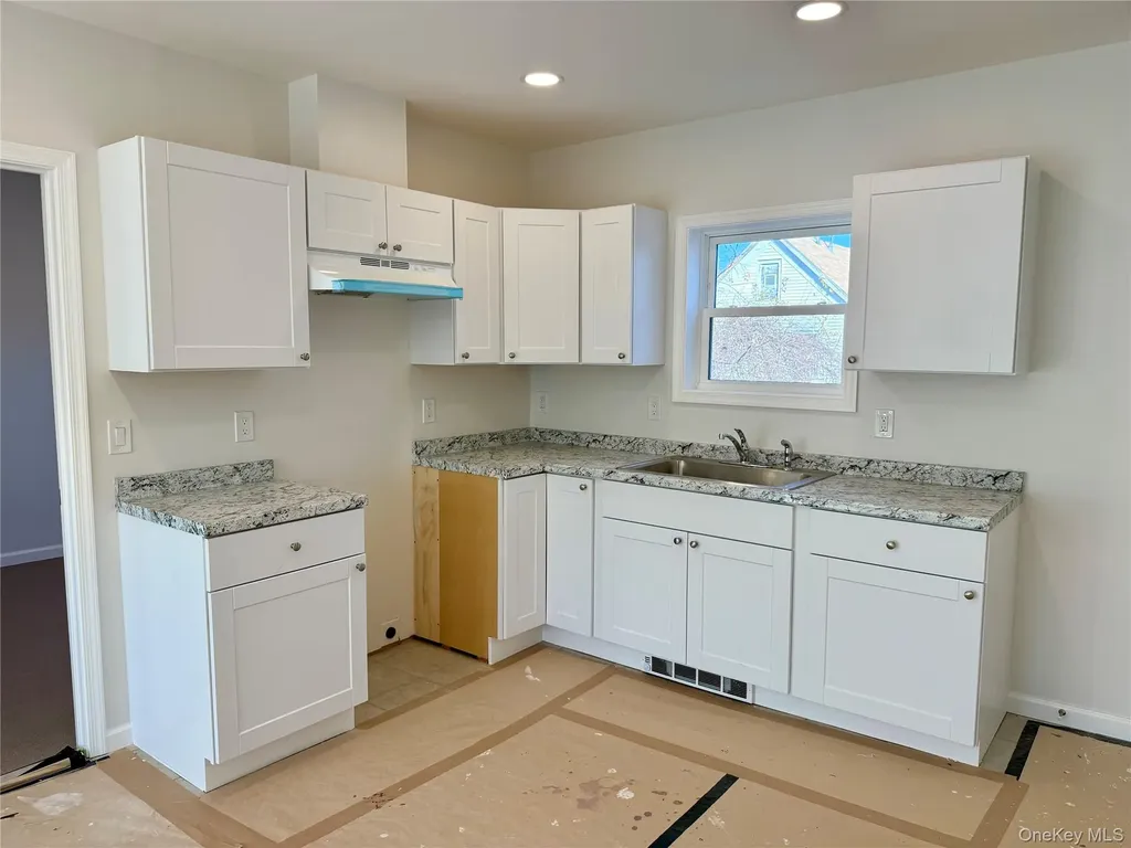 172 Front Street Port Jervis NY 12771