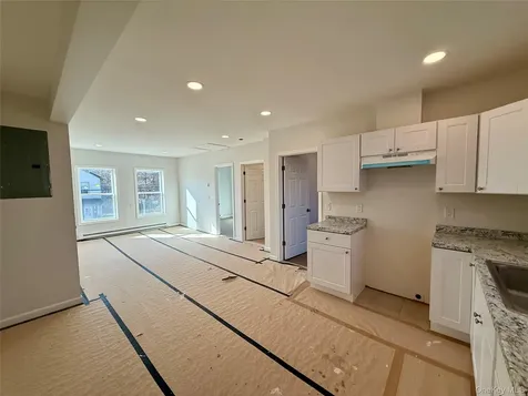 172 Front Street Port Jervis NY 12771