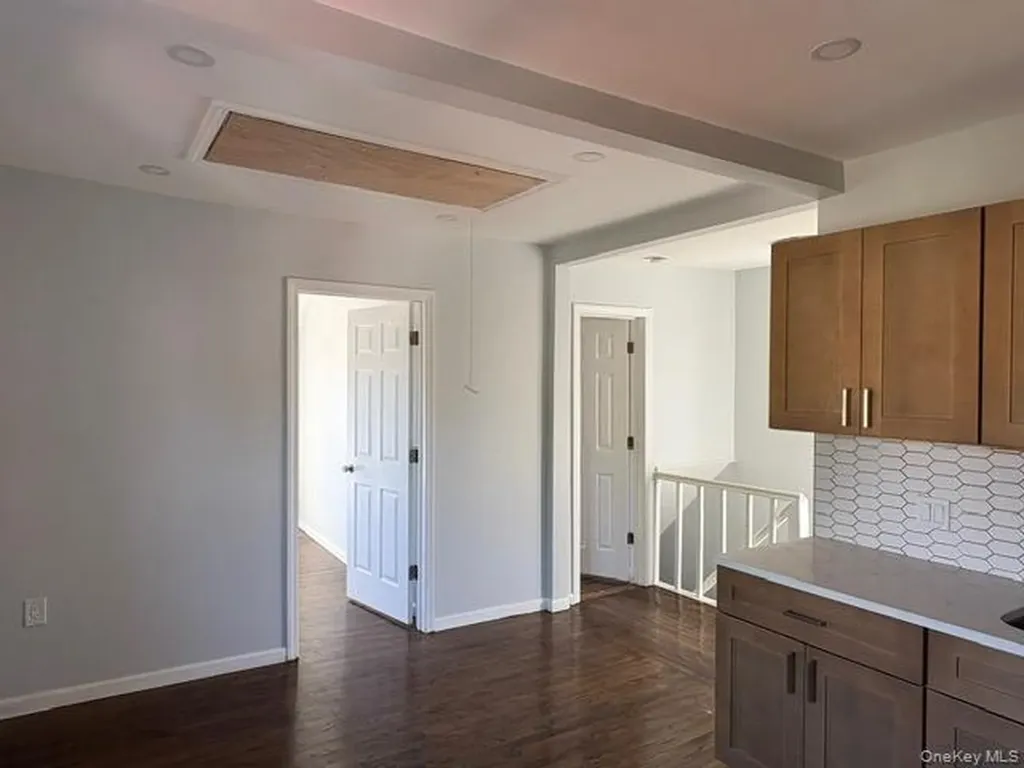 191-47 114th Drive Saint Albans NY 11412