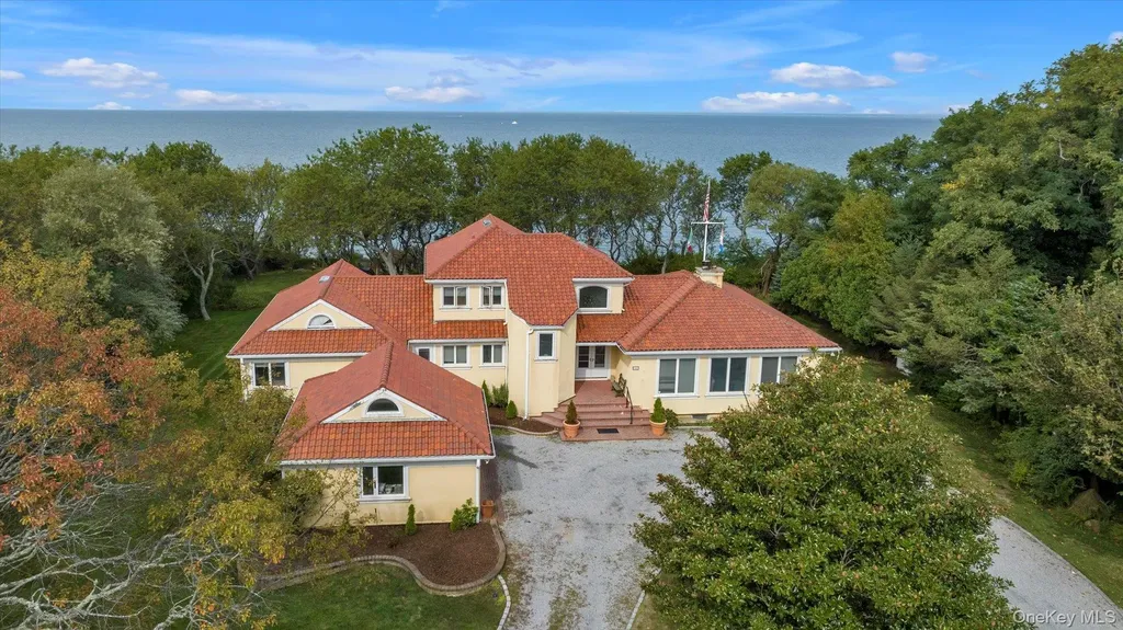 3400 Dignans Road Cutchogue NY 11935