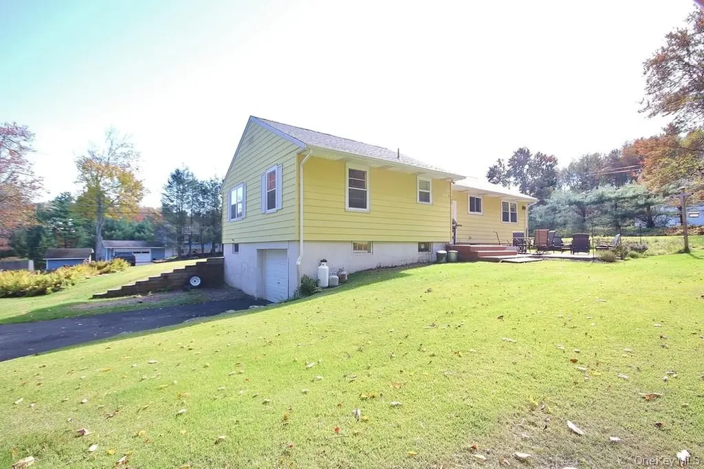 93 Downs Road Monticello NY 12701