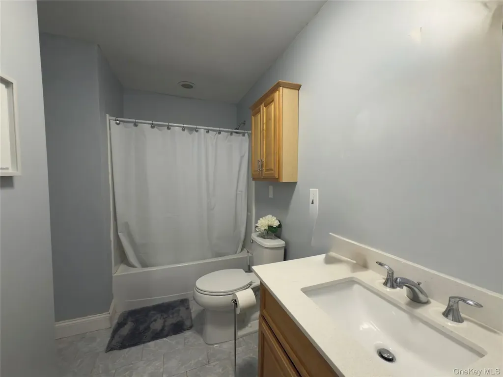 2 Coll Hollow Road Poughkeepsie NY 12601