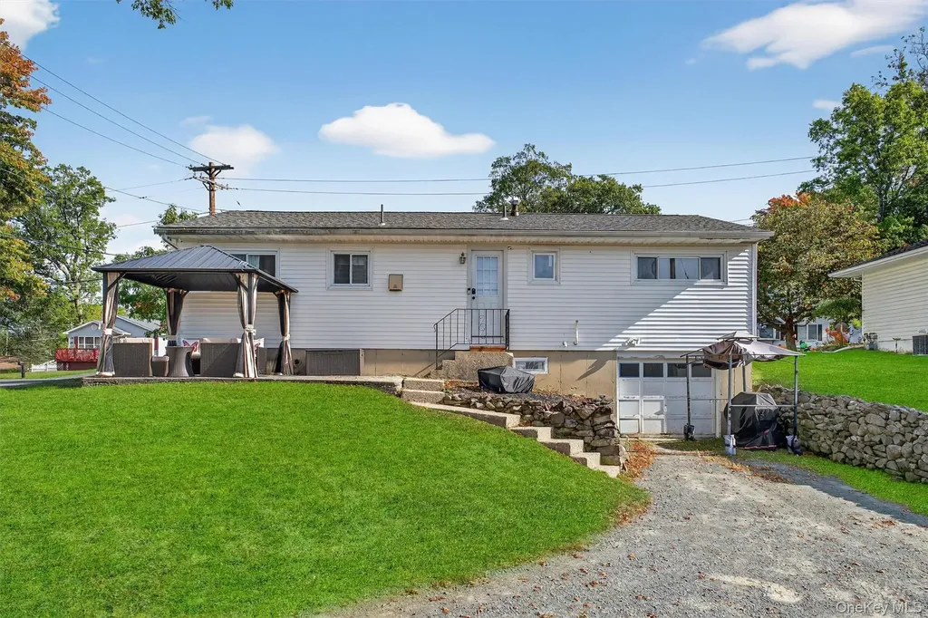 7 Manhattan Avenue Middletown NY 10940