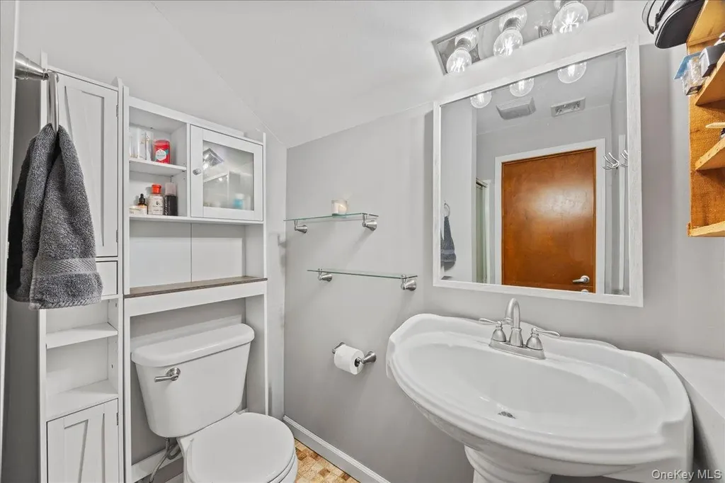 1-3 Amdurer Road Westtown NY 10998