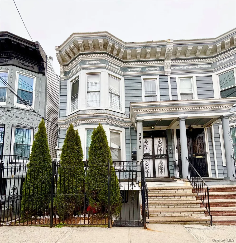 3672 Barnes Avenue Bronx NY 10467