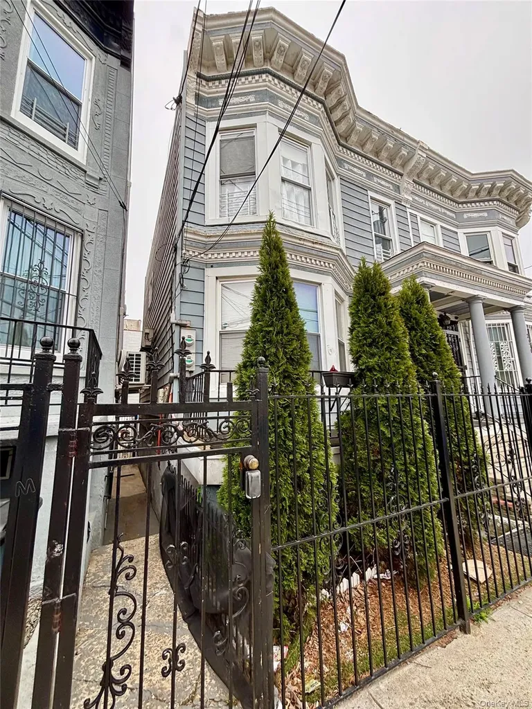 3672 Barnes Avenue Bronx NY 10467