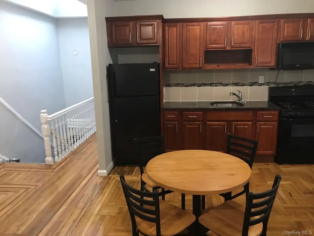 3672 Barnes Avenue Bronx NY 10467