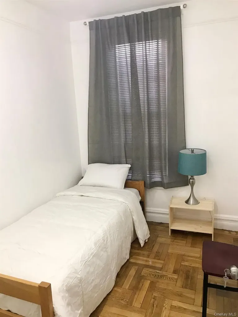 3672 Barnes Avenue Bronx NY 10467