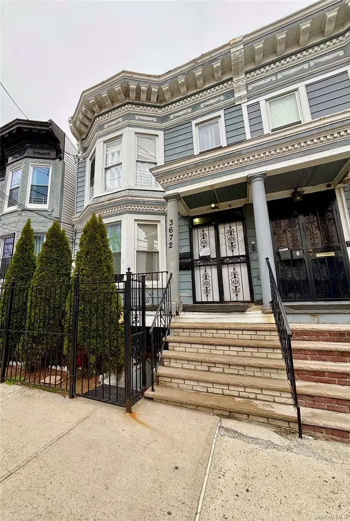 3672 Barnes Avenue Bronx NY 10467