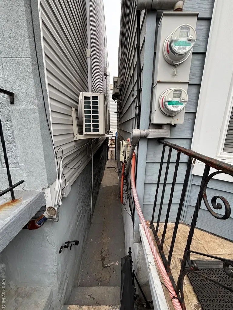 3672 Barnes Avenue Bronx NY 10467